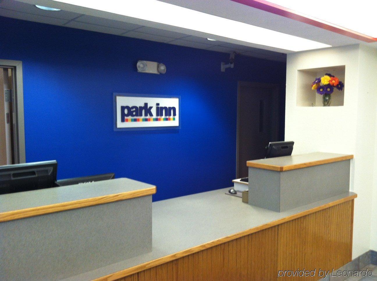 Super 8 By Wyndham Sault Ste. Marie Hotel Dalaman gambar